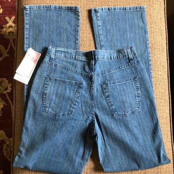 Soft Striped Denim Olivia Fit Jeans - Picture 1 of 8